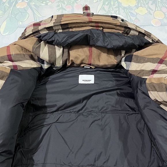 Burberry Checked Hooded Down Jacket - Picture 13 of 15